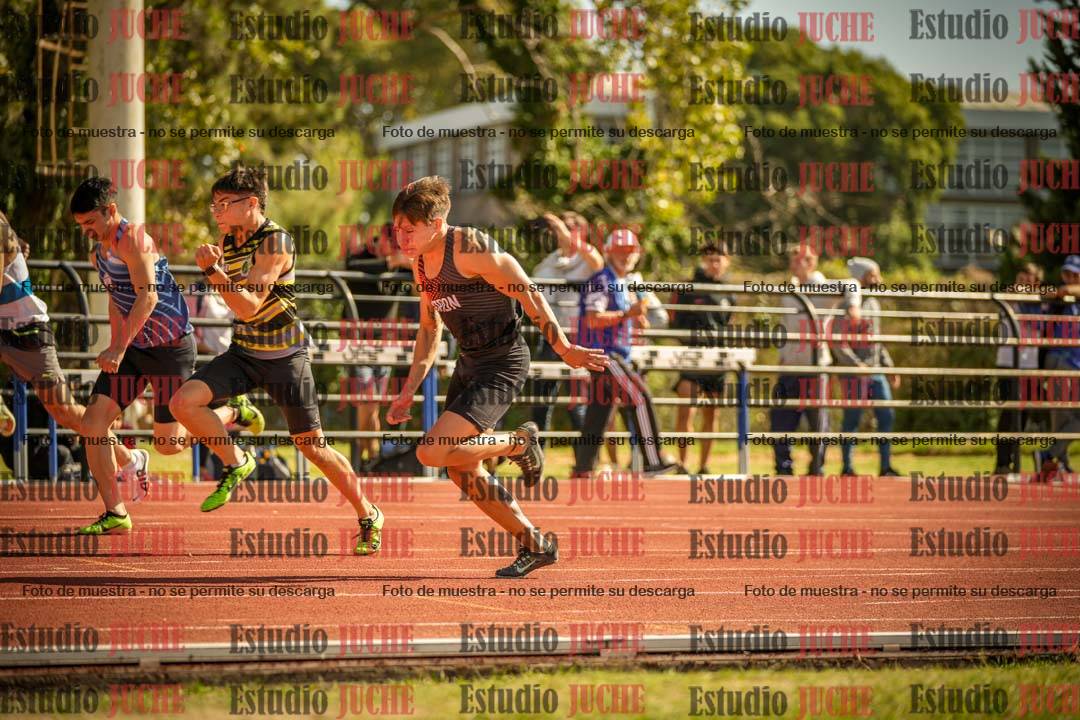 Fotos de los 100 m llanos de varones