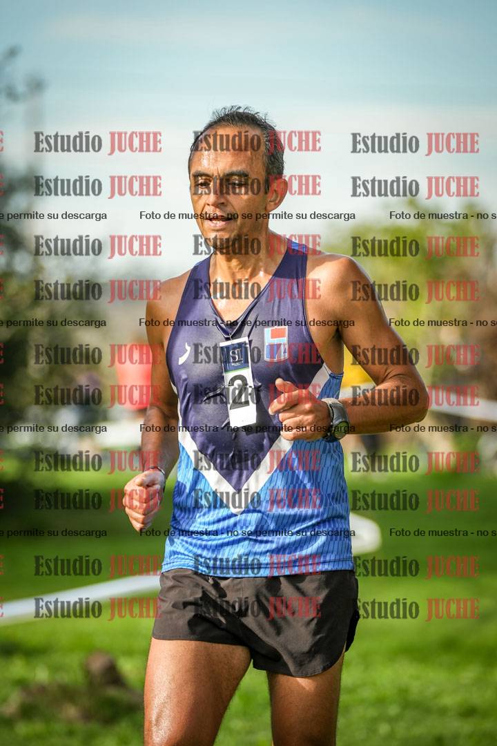 Fotos de la llegada del cross de 4000 m - varones