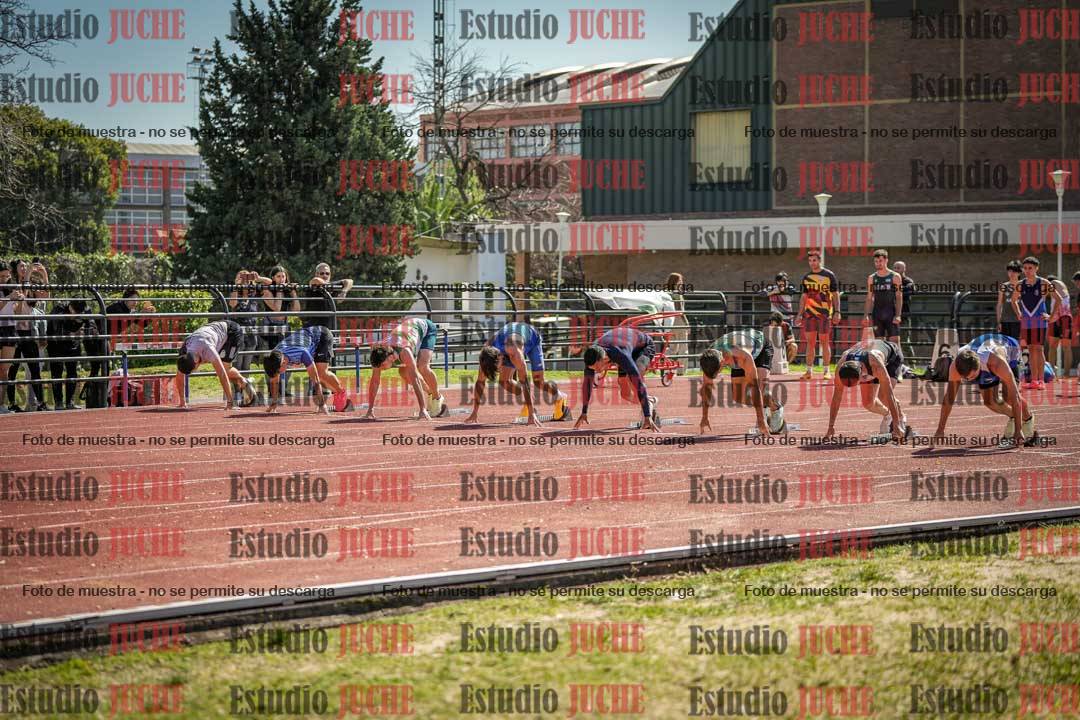 Fotos de los 100 m llanos de varones