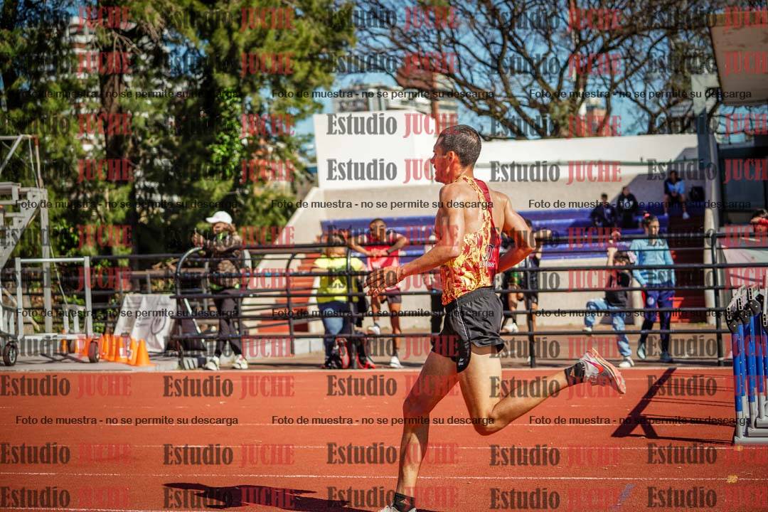 Fotos de los 10.000 m de varones - serie 1