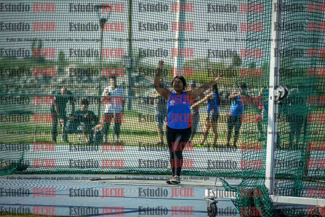 Fotos del lanzamiento de martillo de mujeres