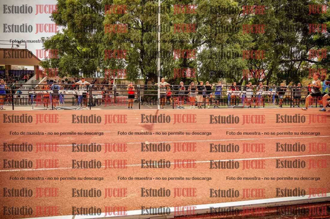 Fotos de los 100 m llanos de varones