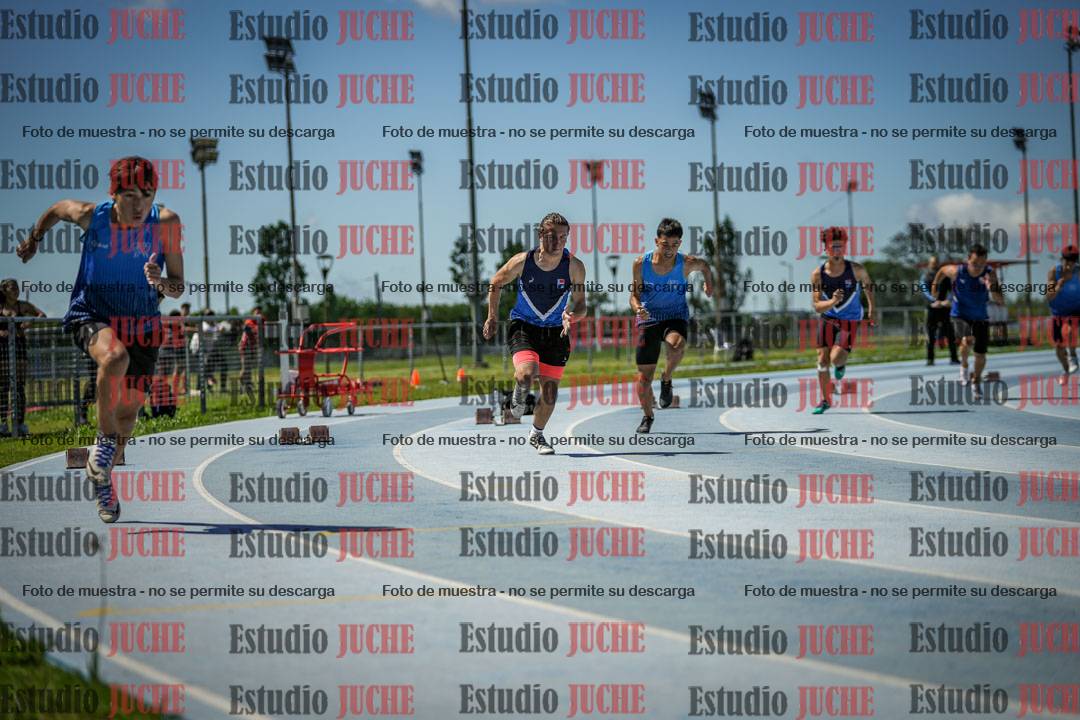 Fotos de los 200 m llanos de varones