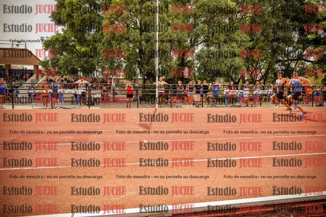 Fotos de los 100 m llanos de varones