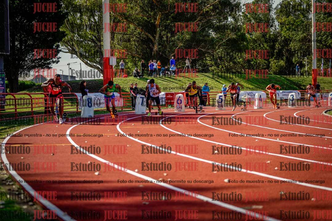 Fotos de los 200 m llanos de varones