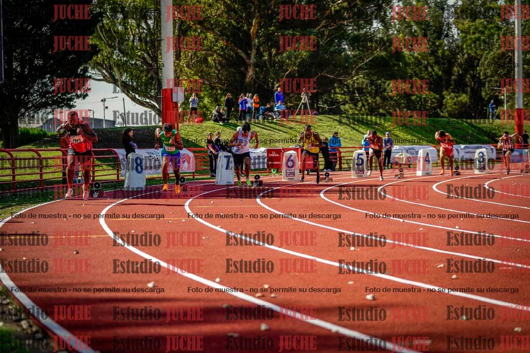 Fotos de los 200 m llanos de varones