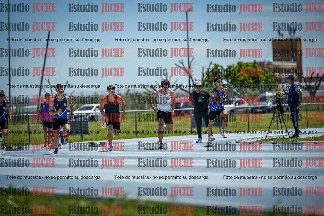 Fotos de los 100 m llanos de varones