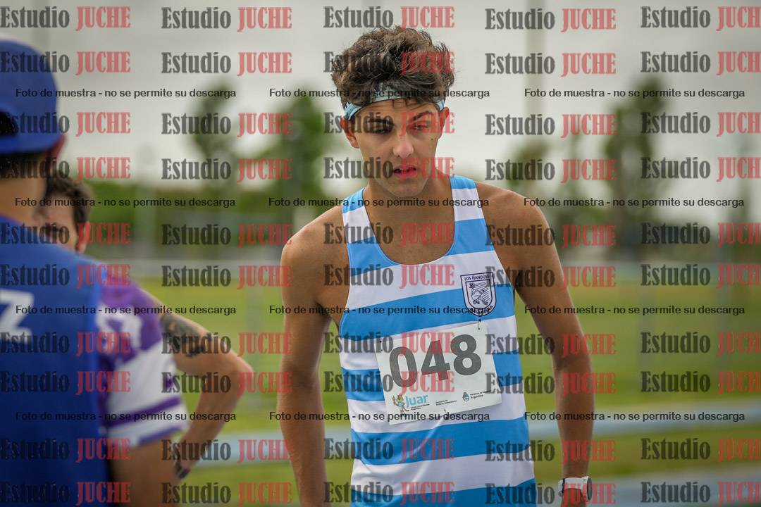 Fotos de los 1000 m llanos de varones