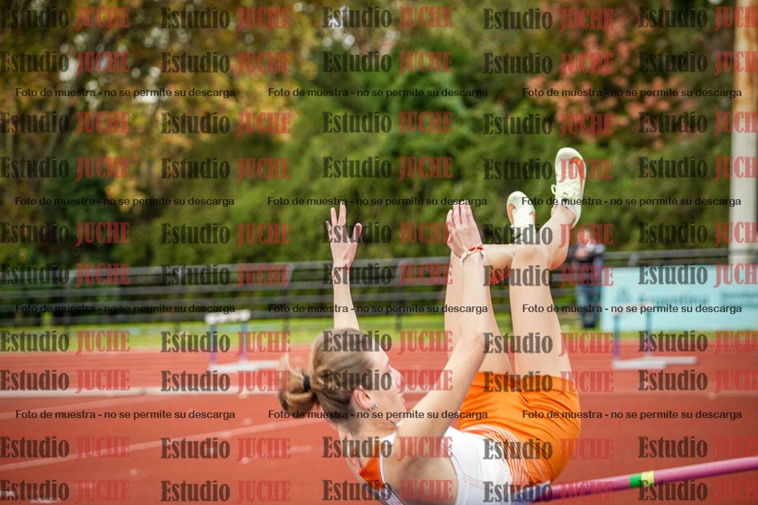 Fotos del salto en alto de mujeres