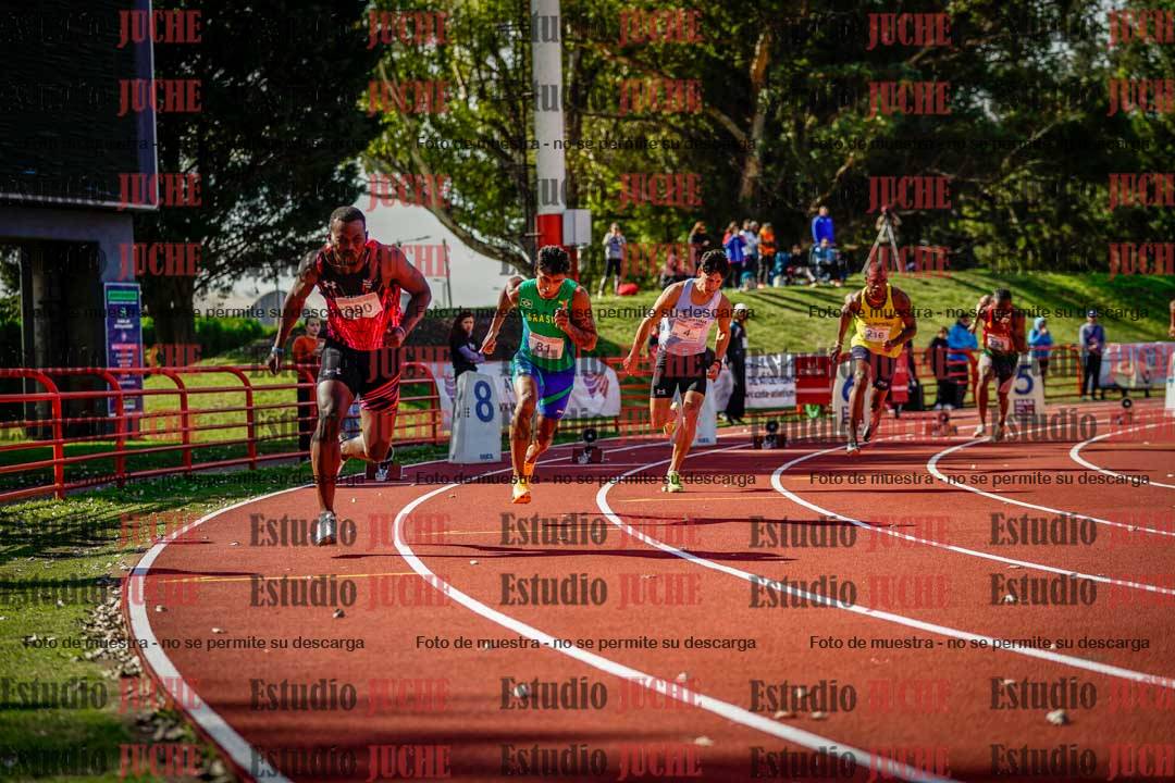 Fotos de los 200 m llanos de varones