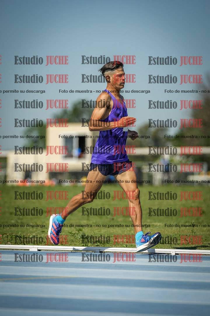 Fotos de los 5000 m de mujeres y varones - serie 2
