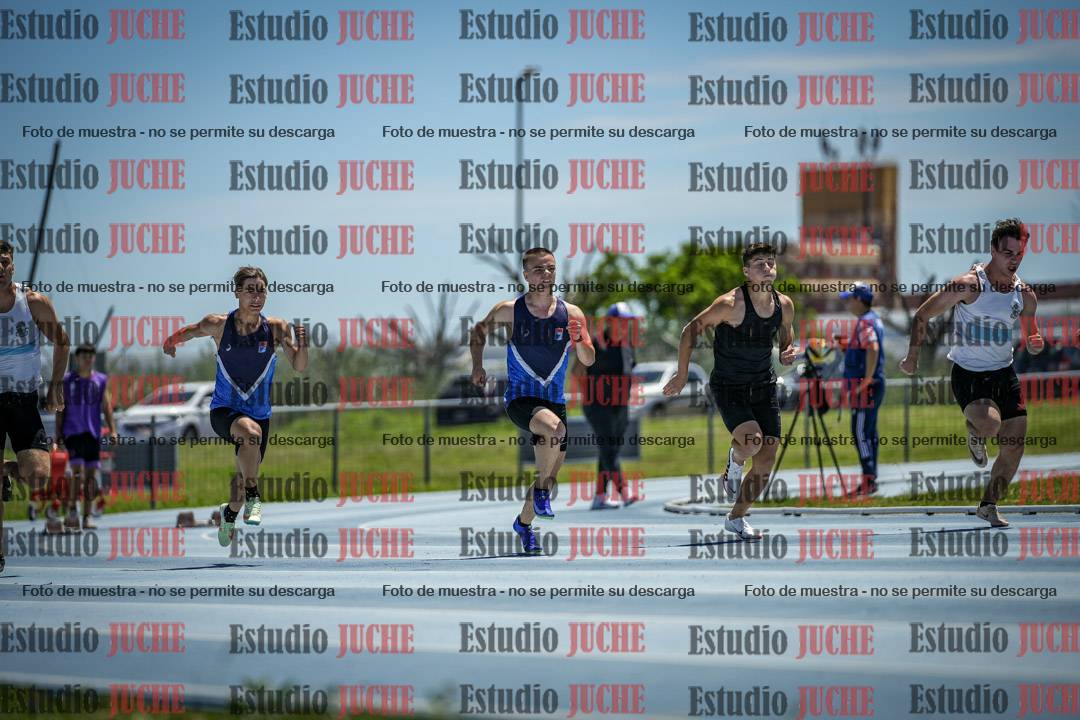 Fotos de los 100 m llanos de varones
