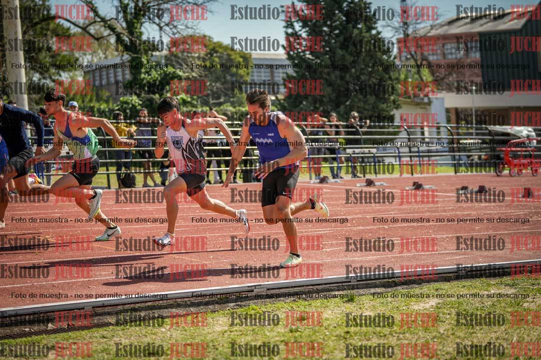 Fotos de los 100 m llanos de varones
