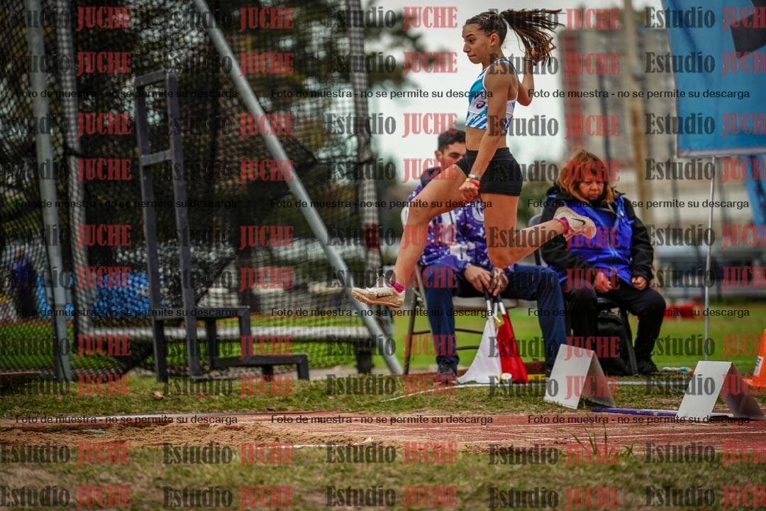 Fotos del salto en largo de mujeres - heptatlón 5