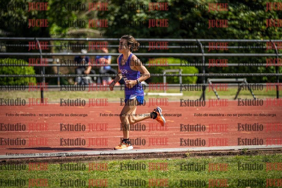 Fotos de los 2400 m de varones