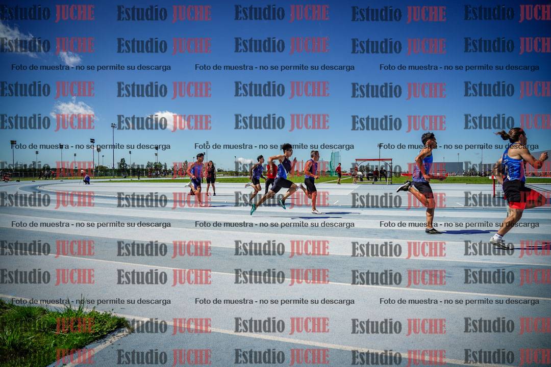 Fotos de los 200 m llanos de varones