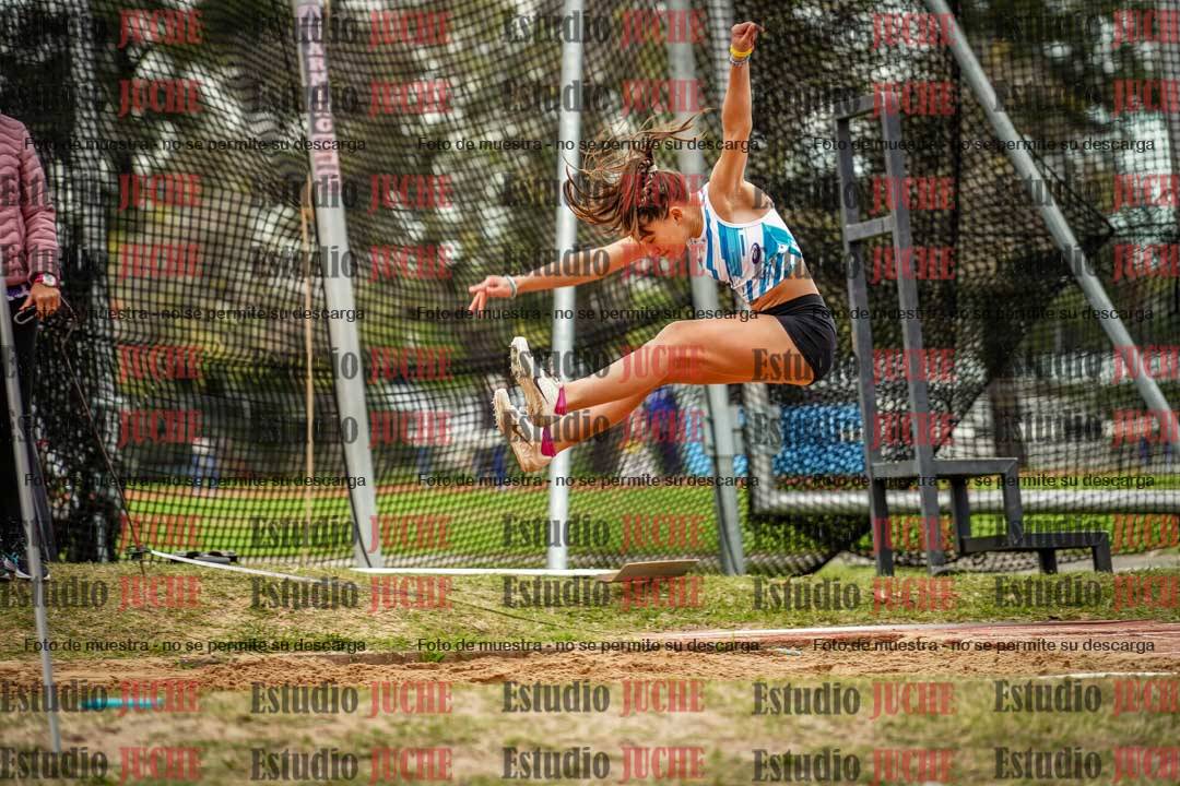 Fotos del salto en largo de mujeres - heptatlón 5