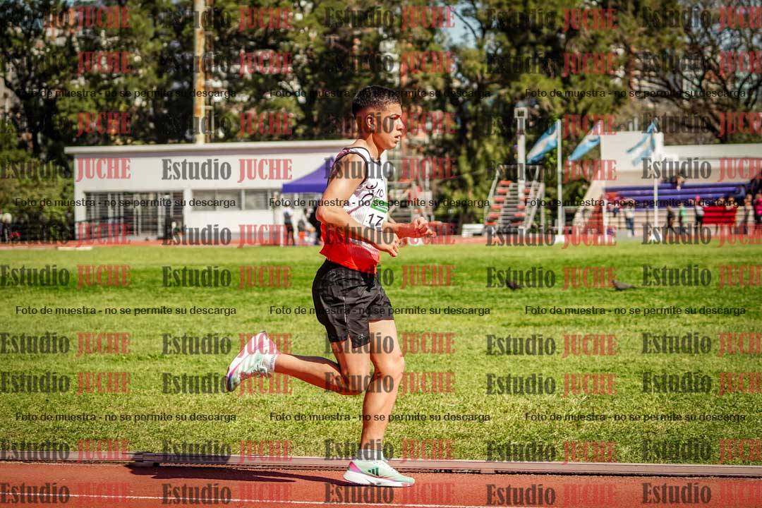Fotos de los 2400 m de varones