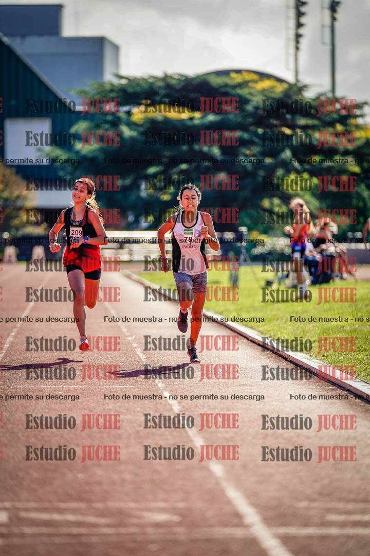 Fotos de los 1200 m de mujeres