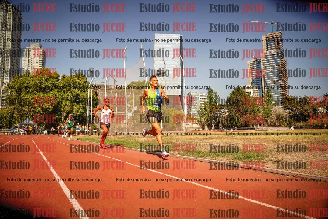 Fotos de los 3000 m llanos de varones