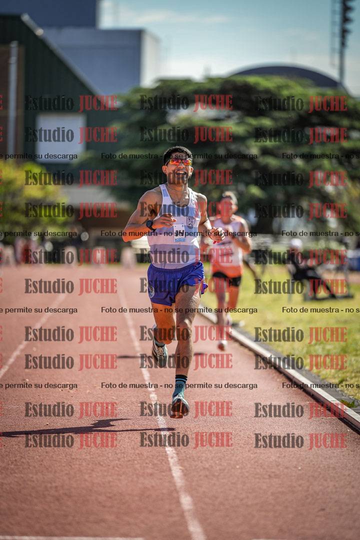 Fotos de los 10.000 m de varones - serie 1