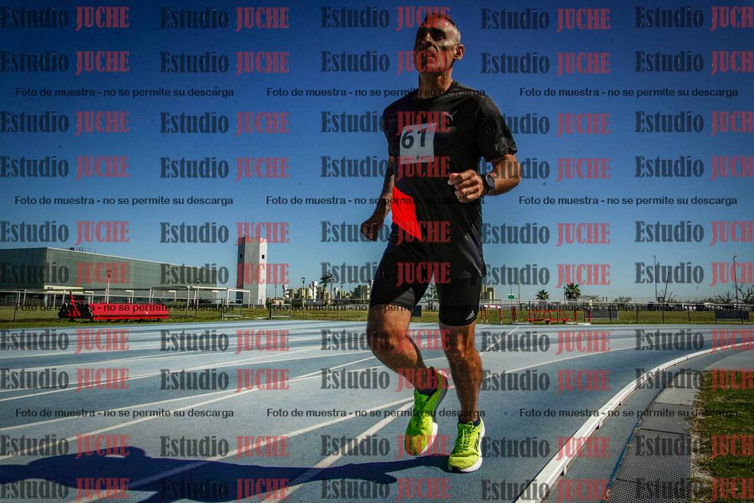Fotos de los 5000 m de mujeres y varones - serie 2