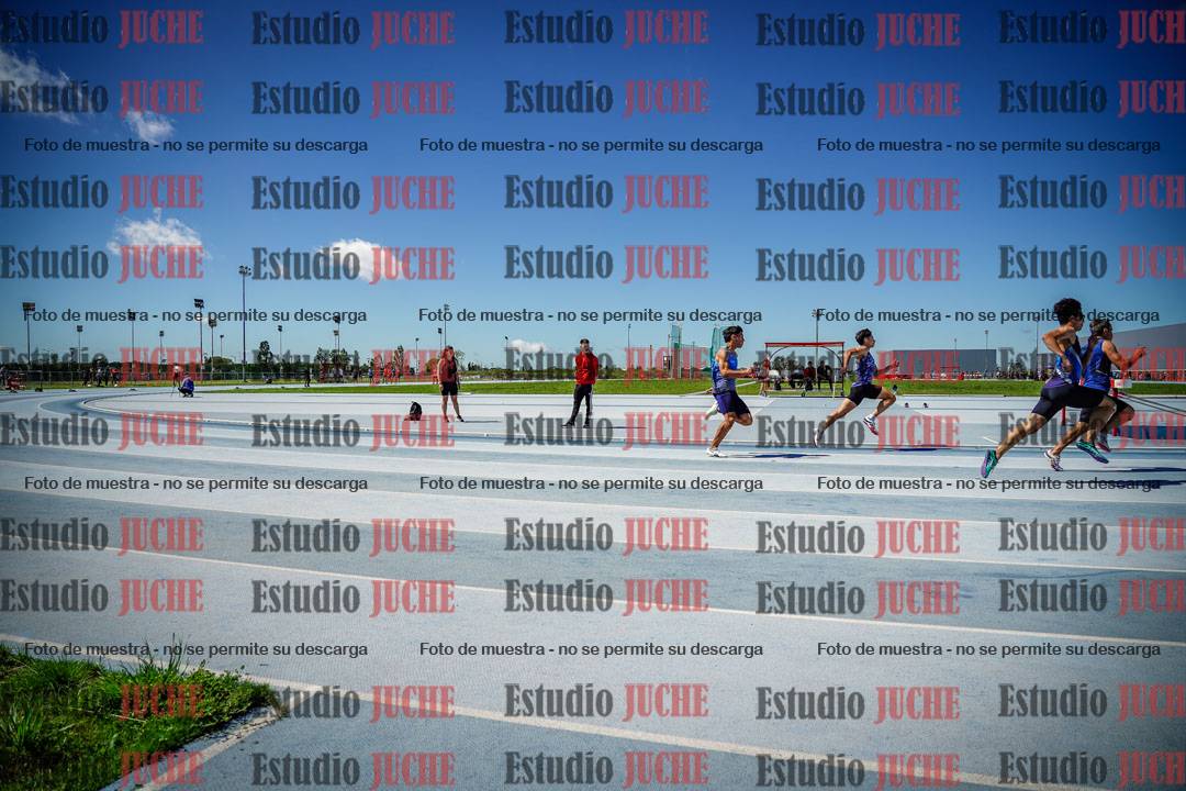 Fotos de los 200 m llanos de varones