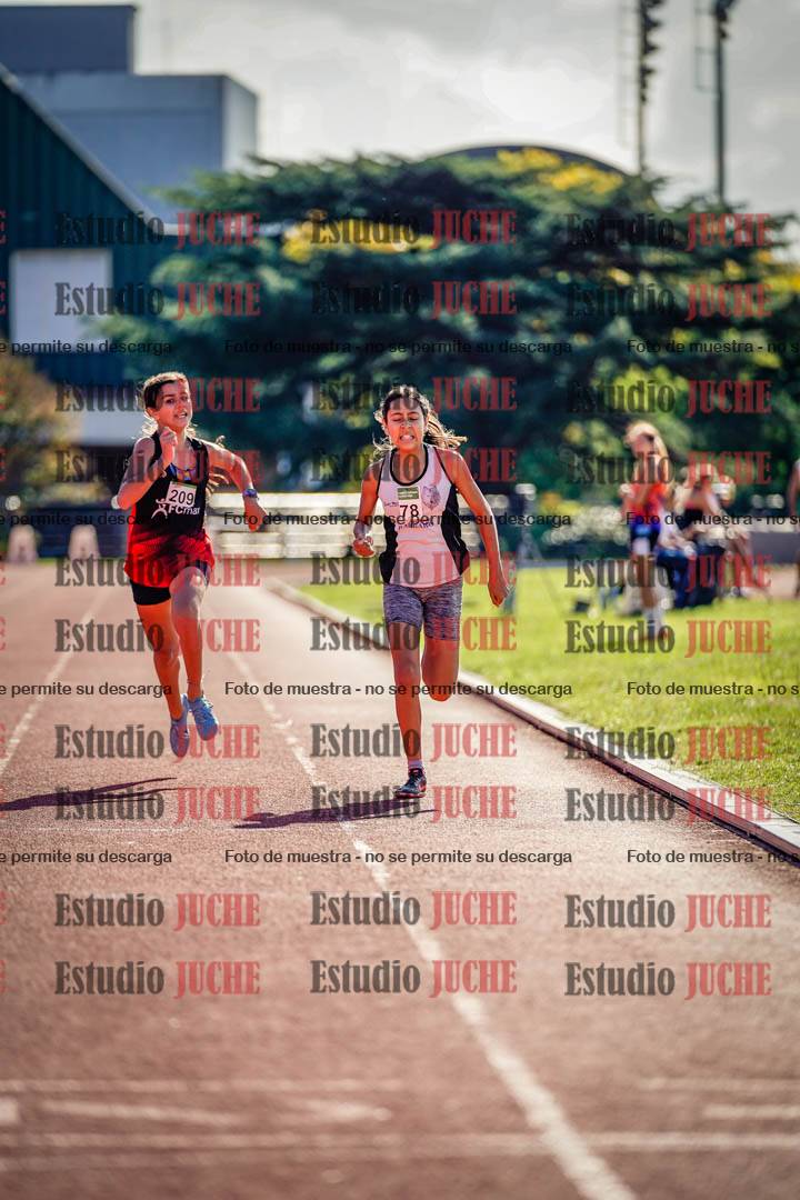 Fotos de los 1200 m de mujeres
