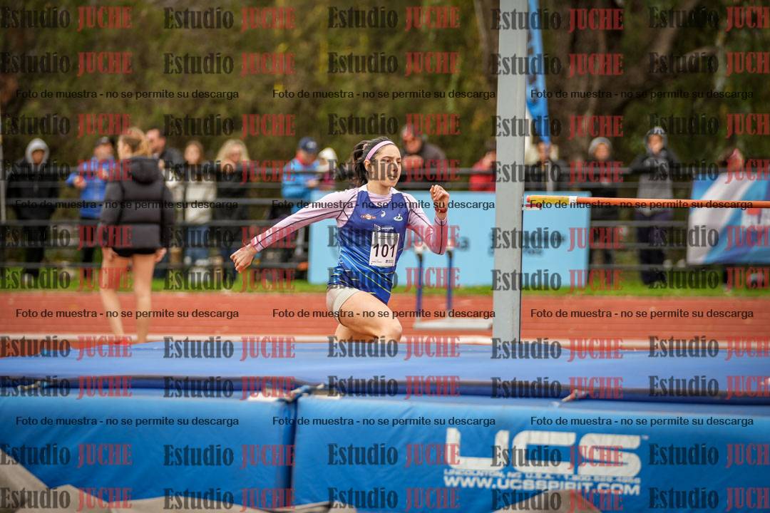 Fotos del salto en alto de mujeres