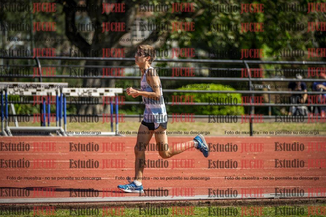 Fotos de los 2400 m de varones