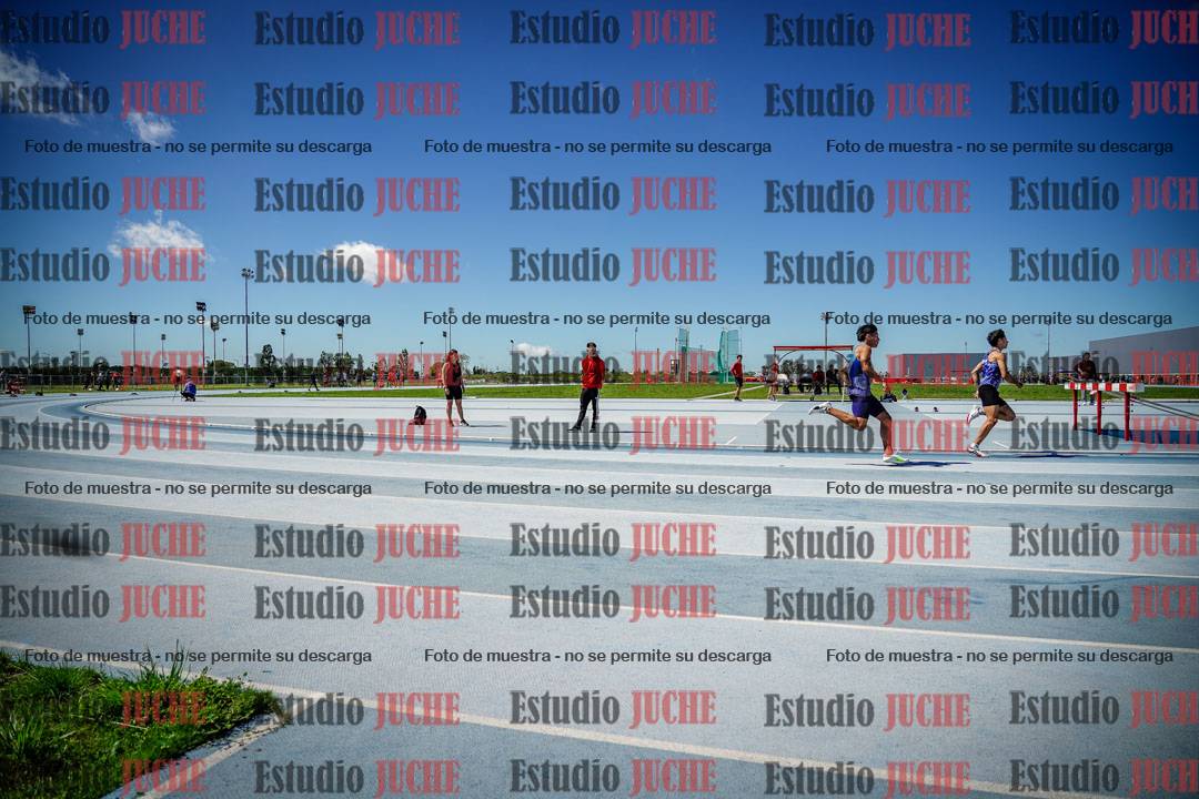 Fotos de los 200 m llanos de varones