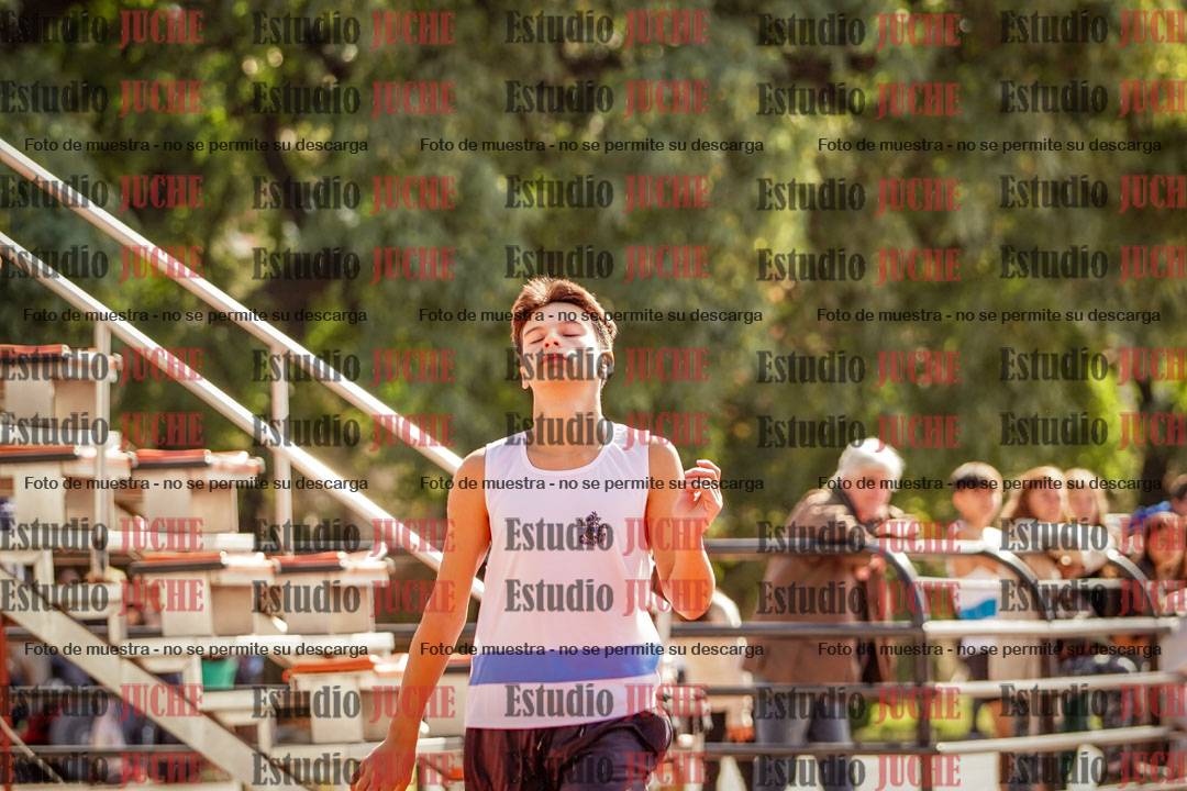 Fotos de los 100 m llanos de varones