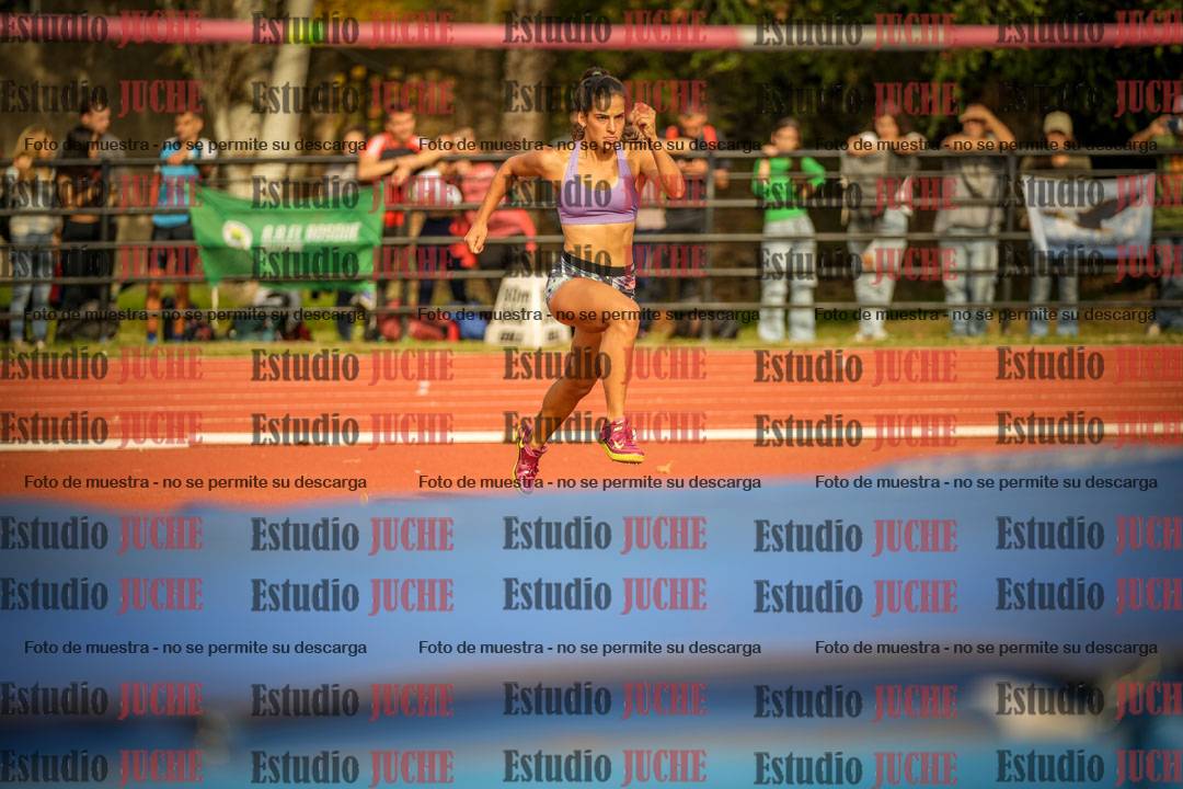 Fotos del salto en alto de mujeres - combinadas 2