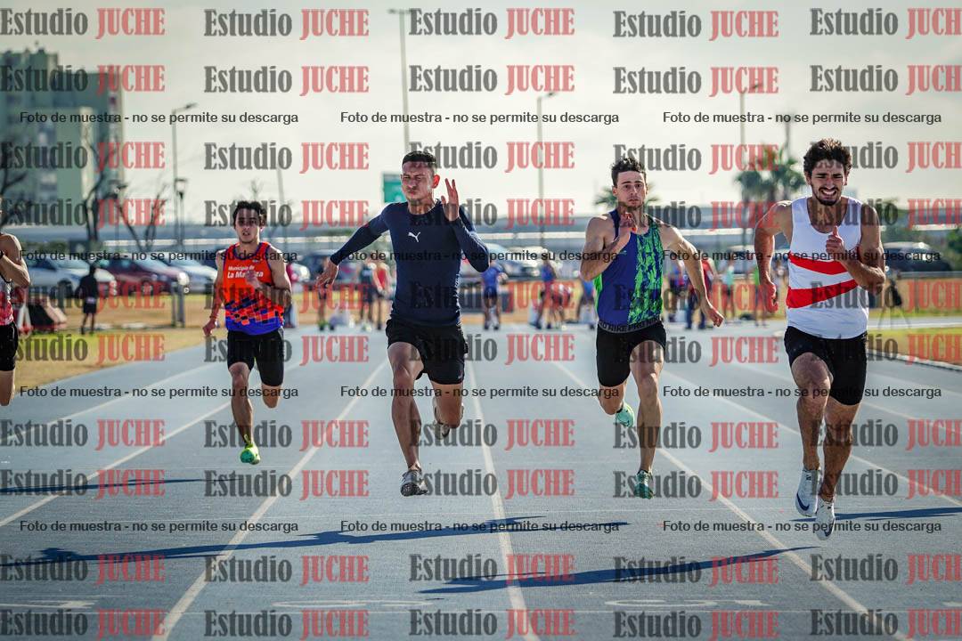 Fotos de los 100 m llanos de varones