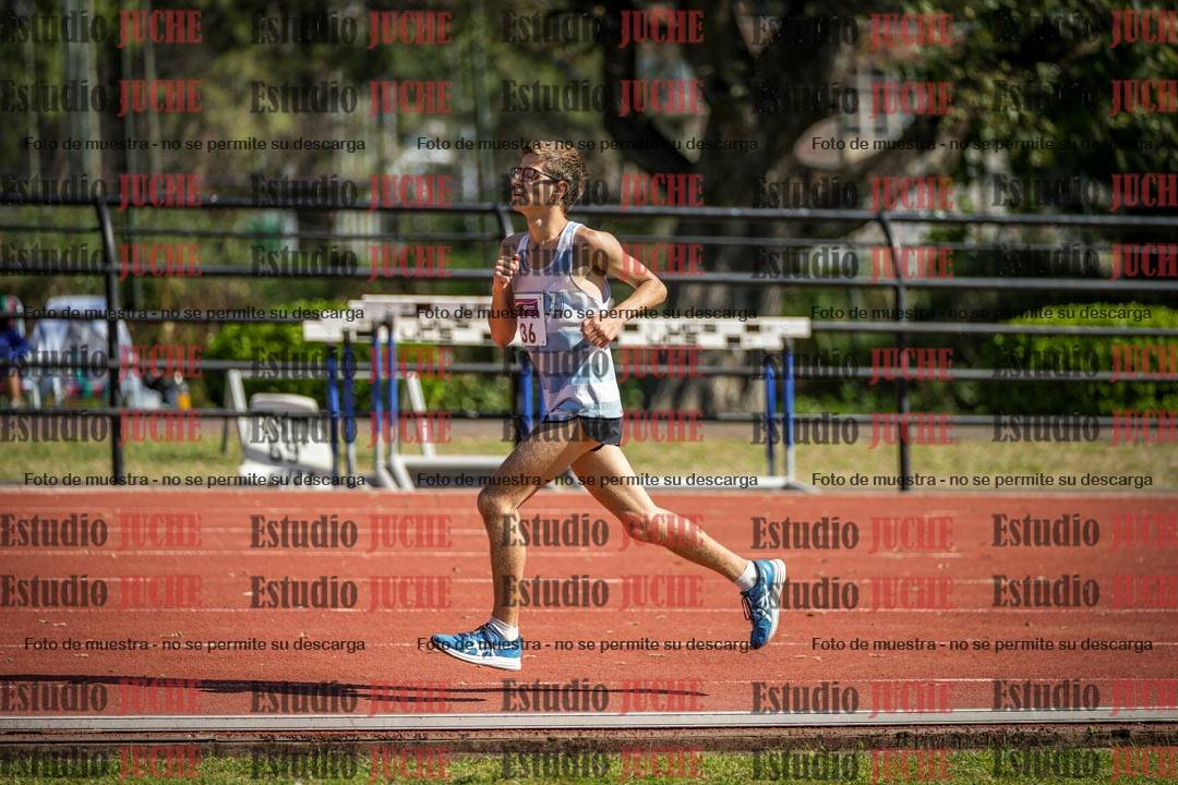 Fotos de los 2400 m de varones