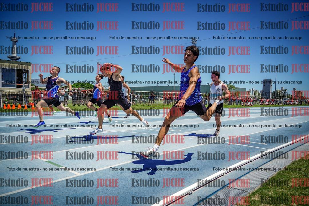 Fotos de los 100 m llanos de varones