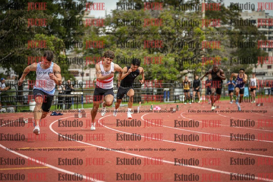 Fotos de los 200 m llanos de varones