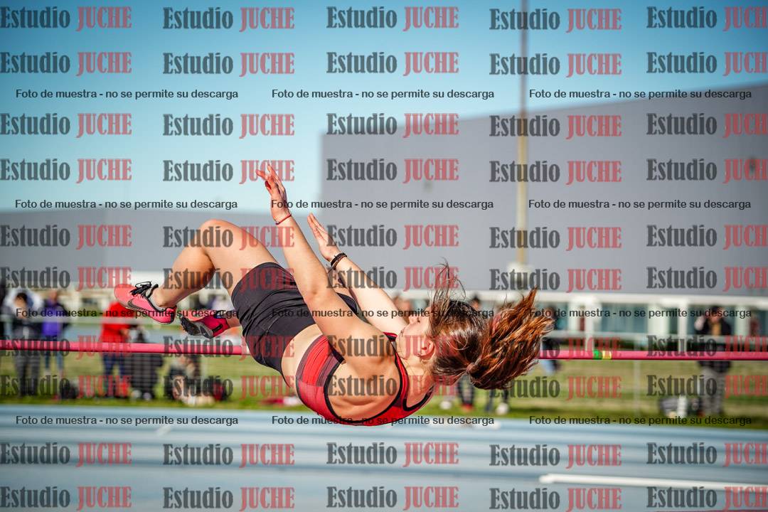 Fotos del salto en alto de mujeres