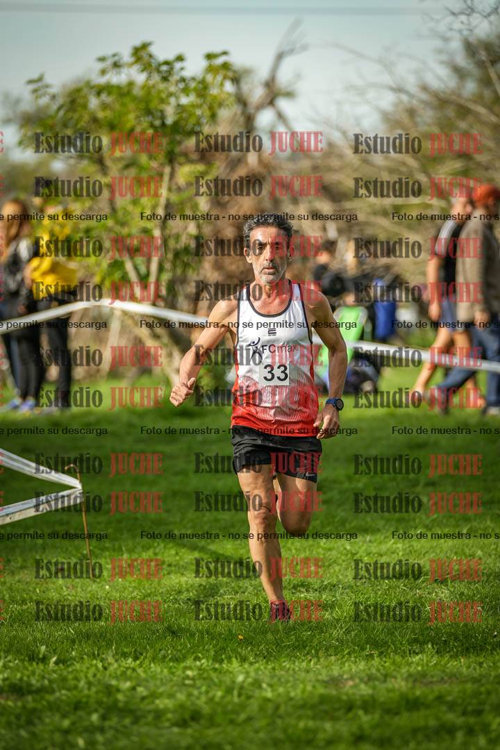 Fotos de la llegada del cross de 4000 m - varones