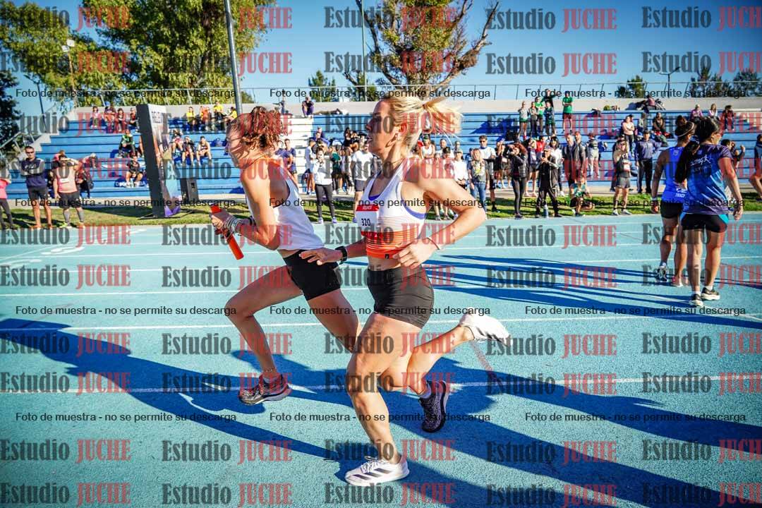 Fotos durante los relevos