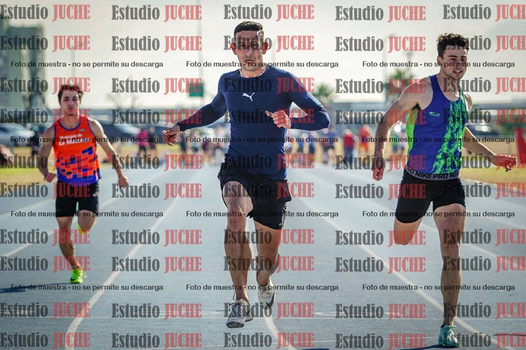 Fotos de los 100 m llanos de varones