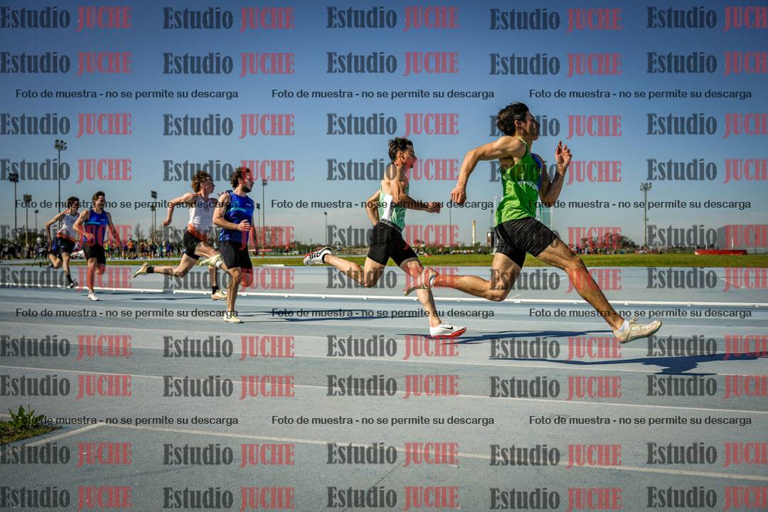 Fotos de los 200 m de varones