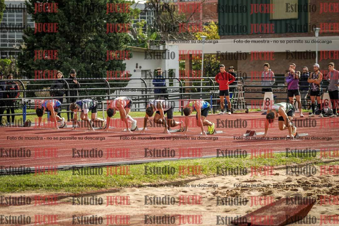 Fotos de los 100 m llanos de varones