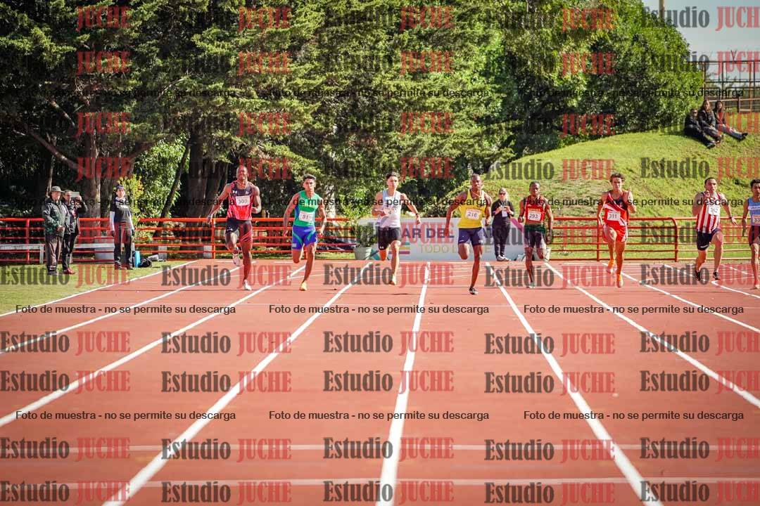 Fotos de los 200 m llanos de varones