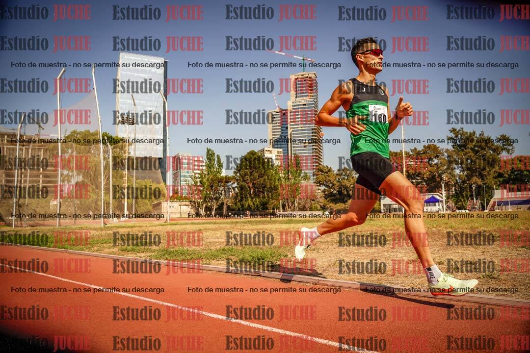 Fotos de los 3000 m llanos de varones