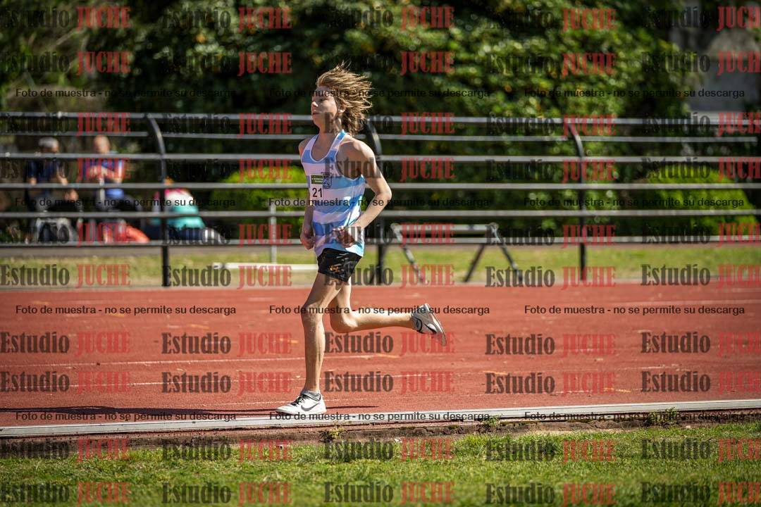 Fotos de los 2400 m de varones