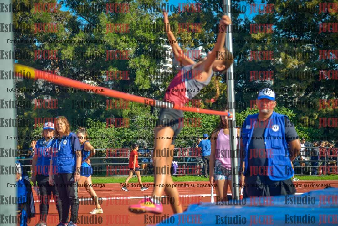 Fotos del salto en alto - grupo 1