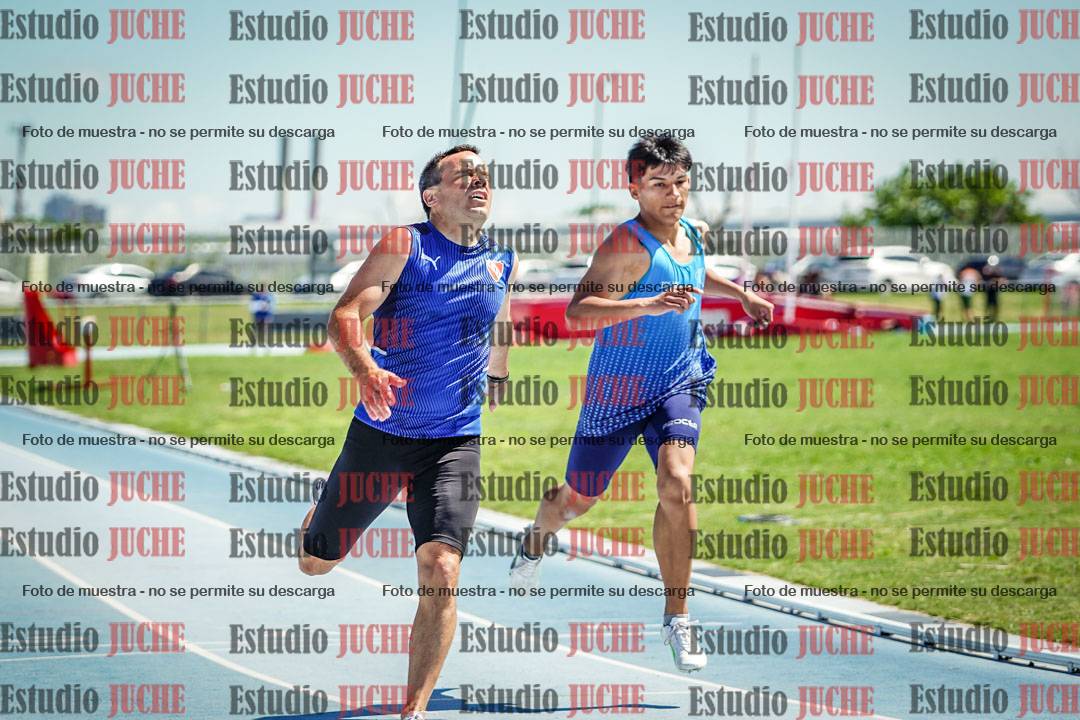 Fotos de los 200 m llanos de varones