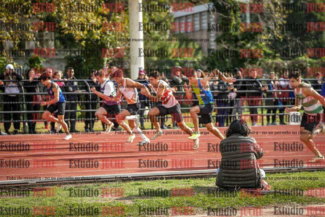 Fotos de los 100 m llanos de varones