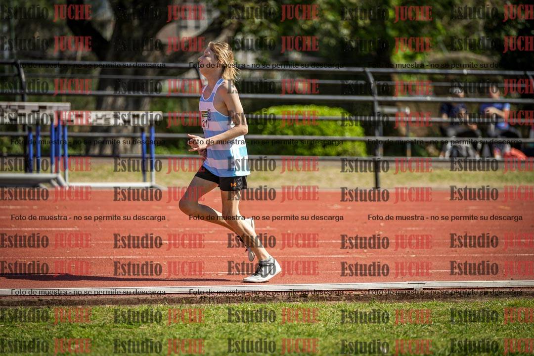 Fotos de los 2400 m de varones